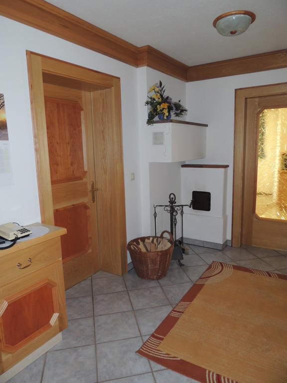 Ferienwohnungen Lemberger Krimml Room photo